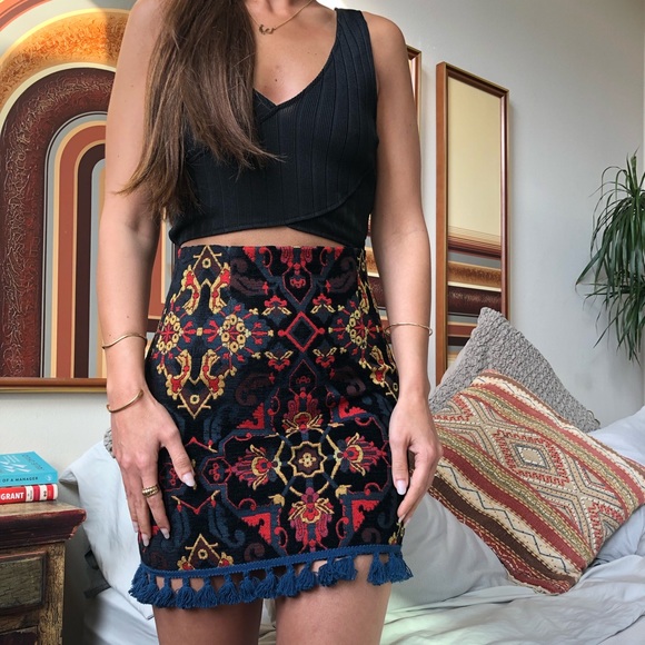 Zara Dresses & Skirts - Zara tapestry Persian rug style mini skirt